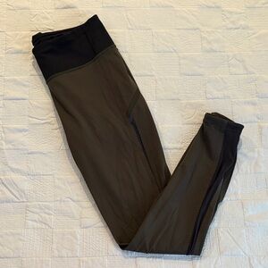 Lululemon green and black leggings